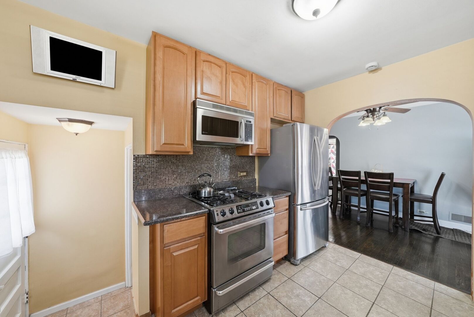 2642 Ridge Road Property Photo 10