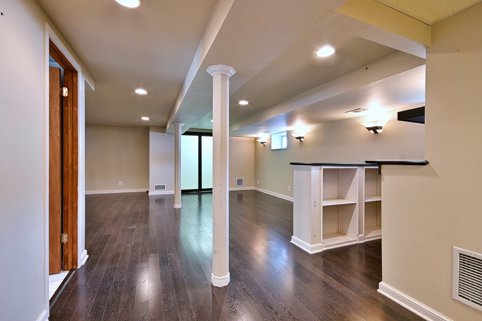 5719 N Orange Avenue Property Photo 21