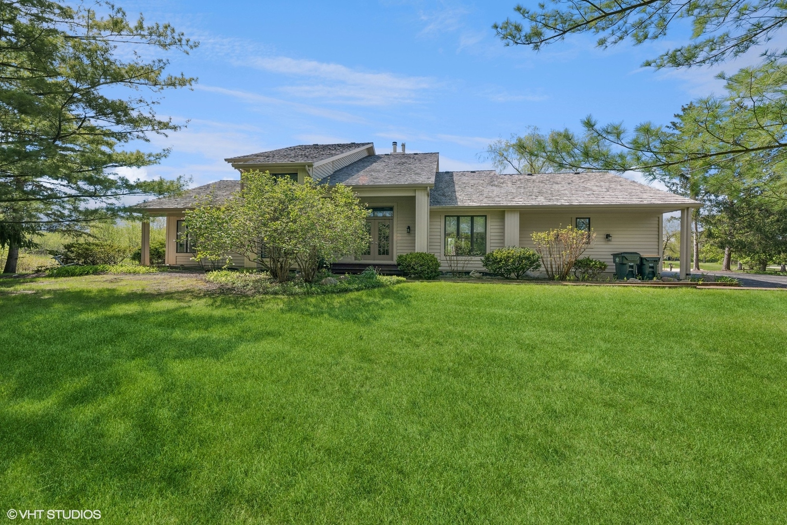 15020 King Drive Property Photo 1