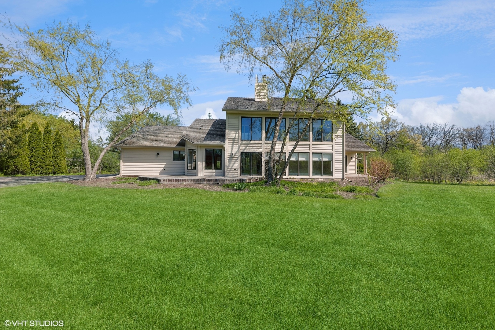 15020 King Drive Property Photo 4