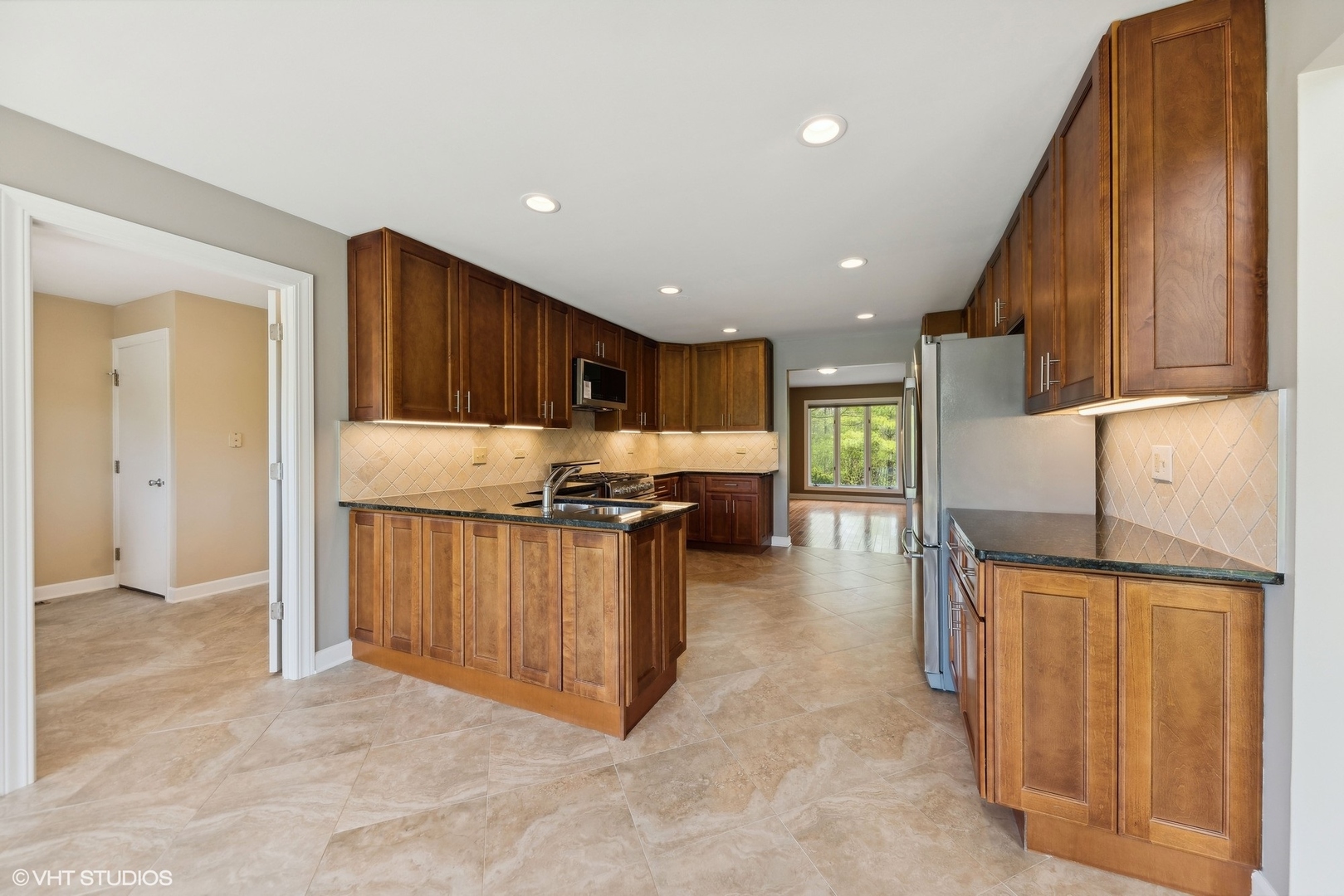 15020 King Drive Property Photo 8