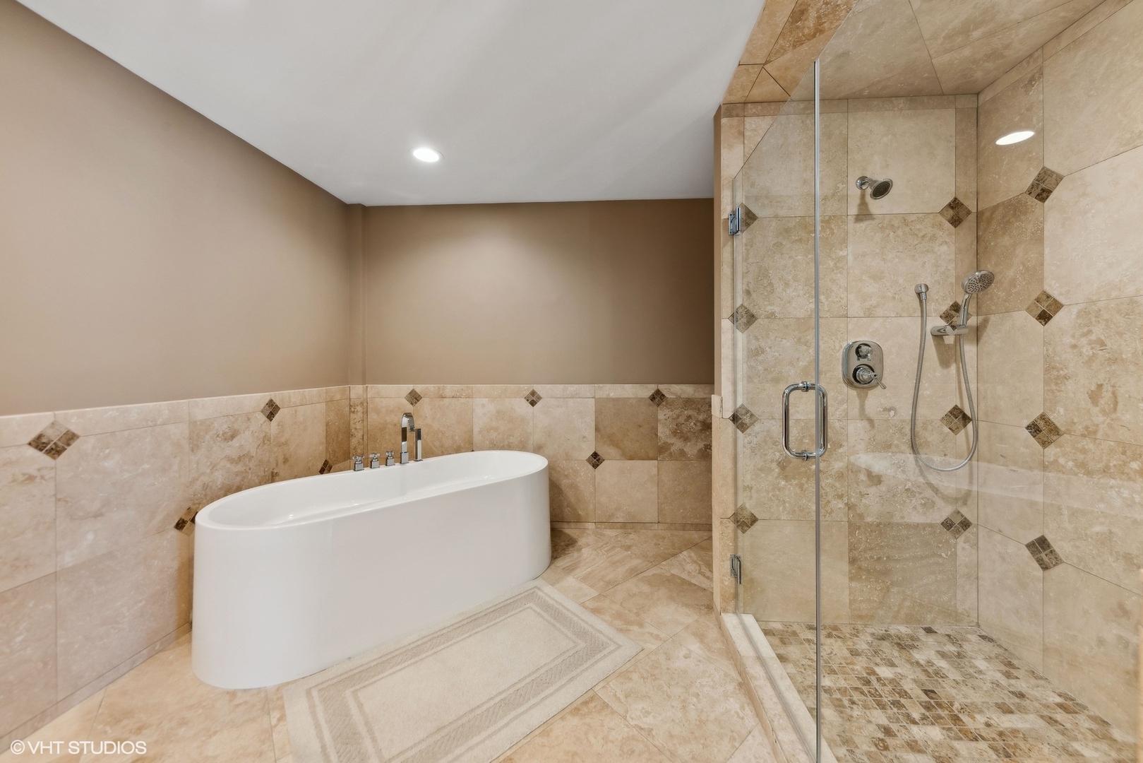 15020 King Drive Property Photo 12