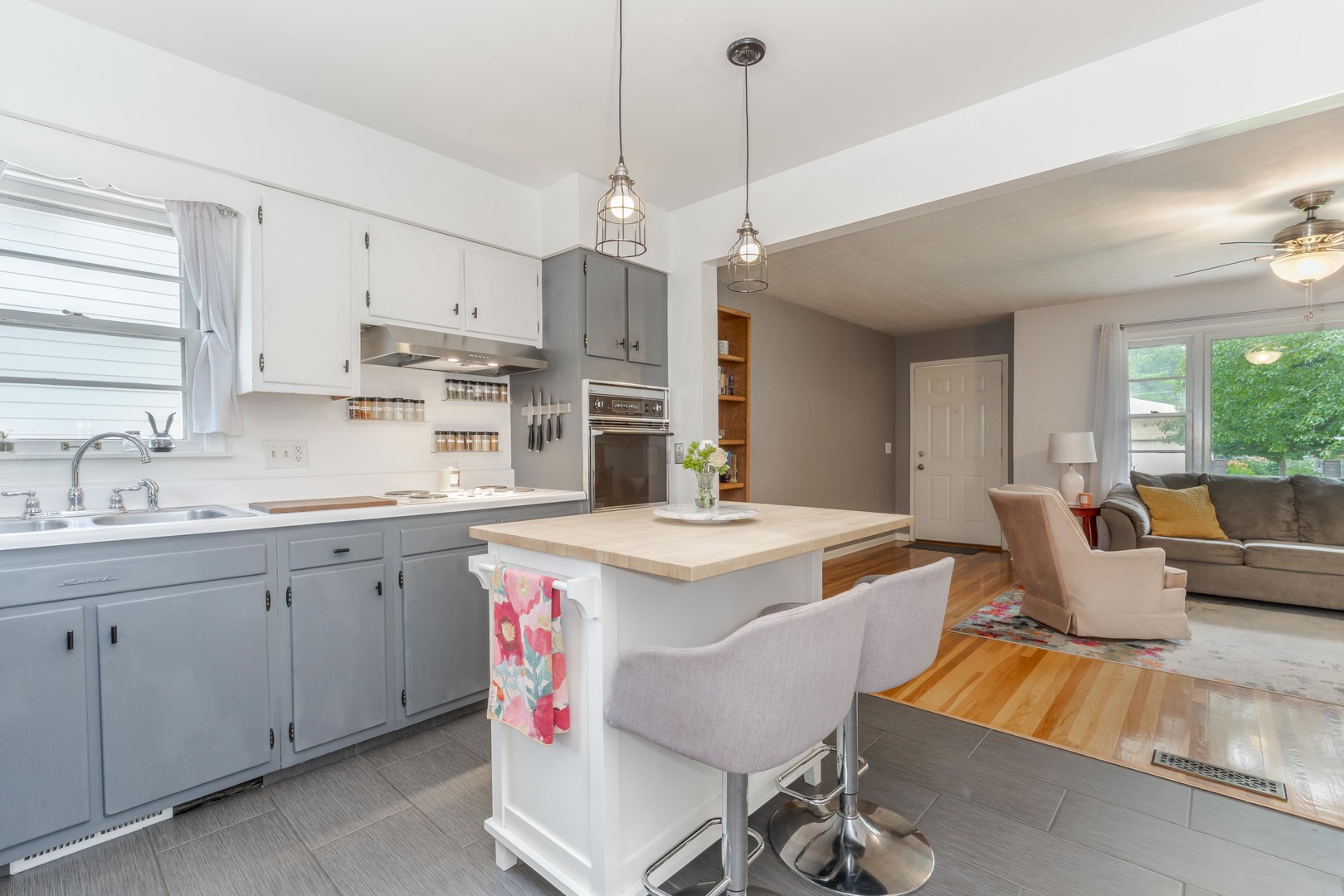 1013 N Walnut Street Property Photo 12