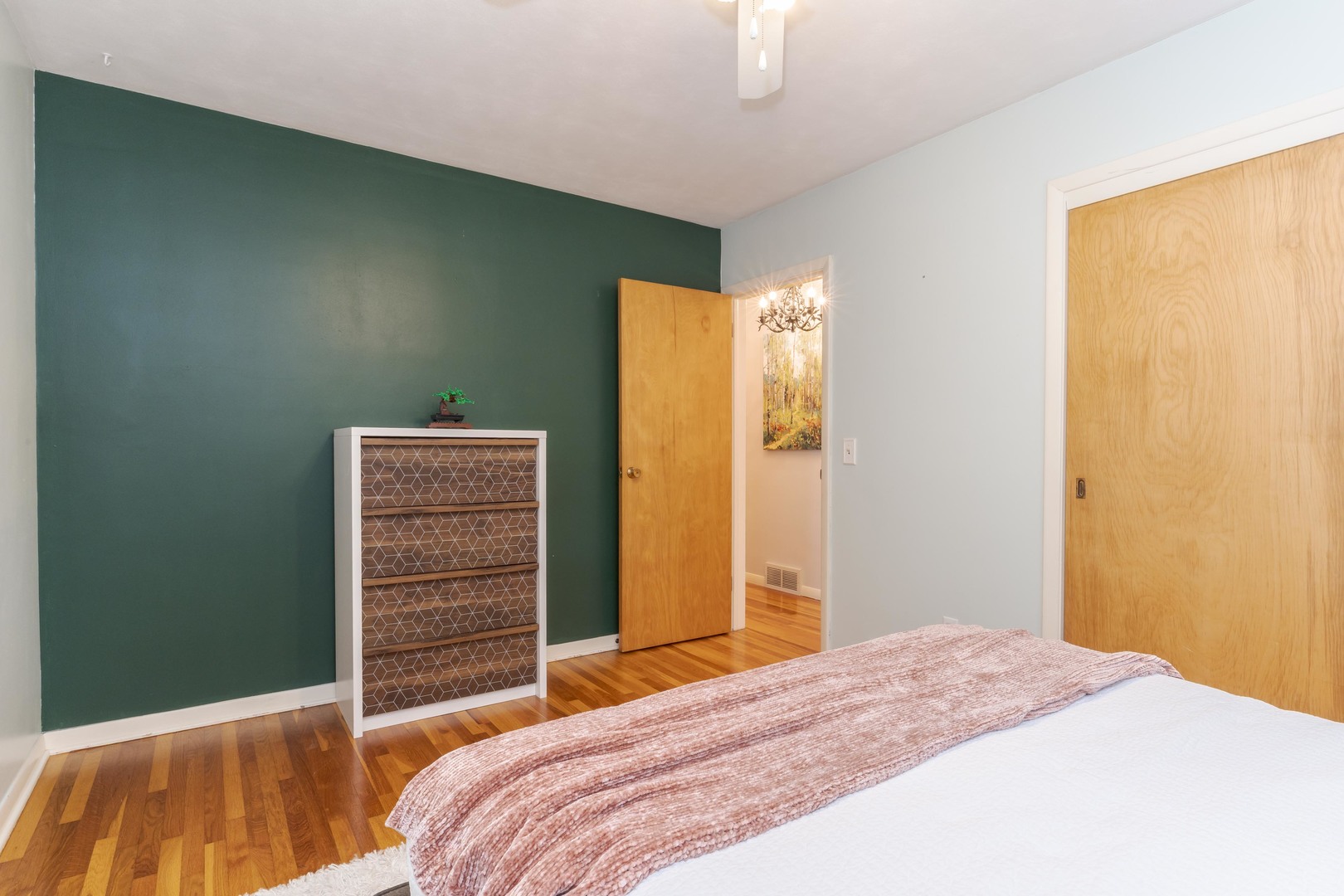 1013 N Walnut Street Property Photo 17