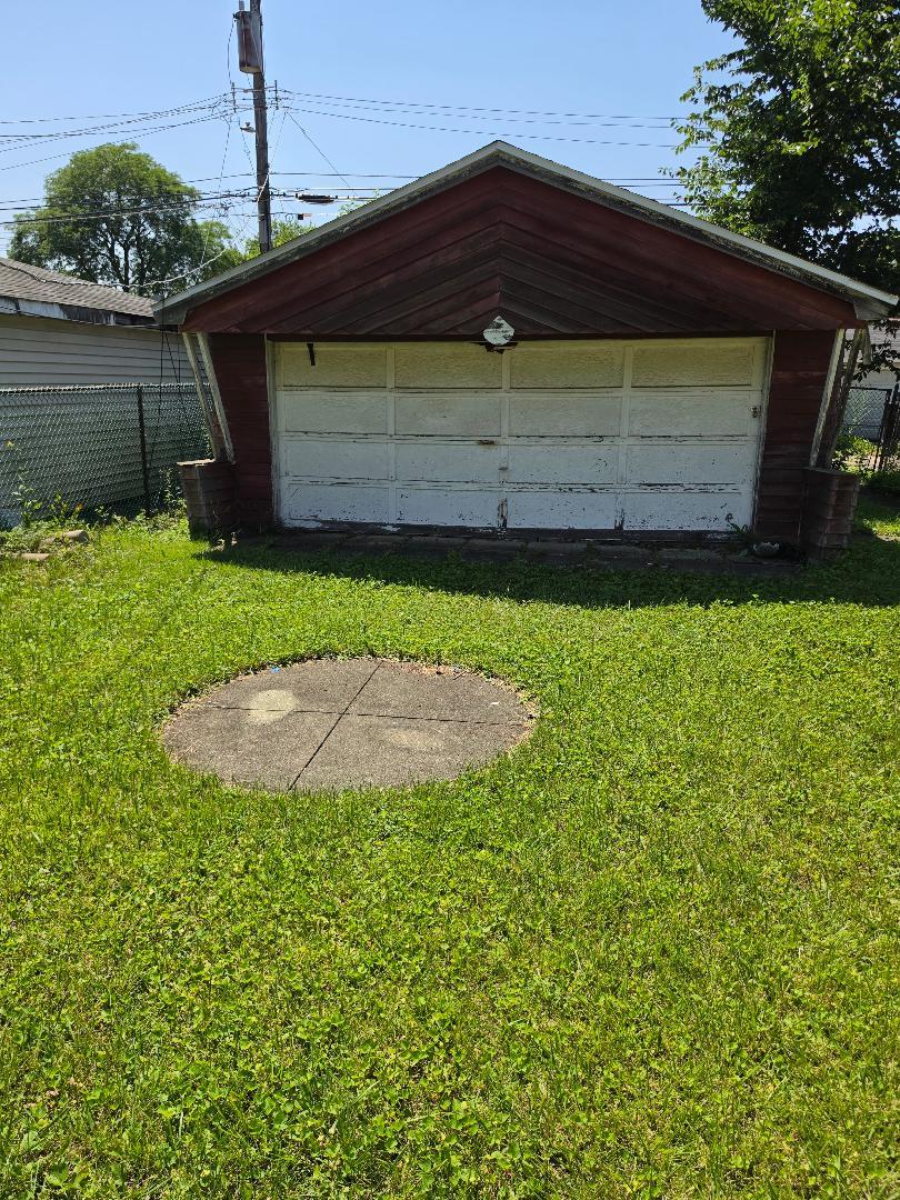 9206 S Normal Avenue Property Photo 3