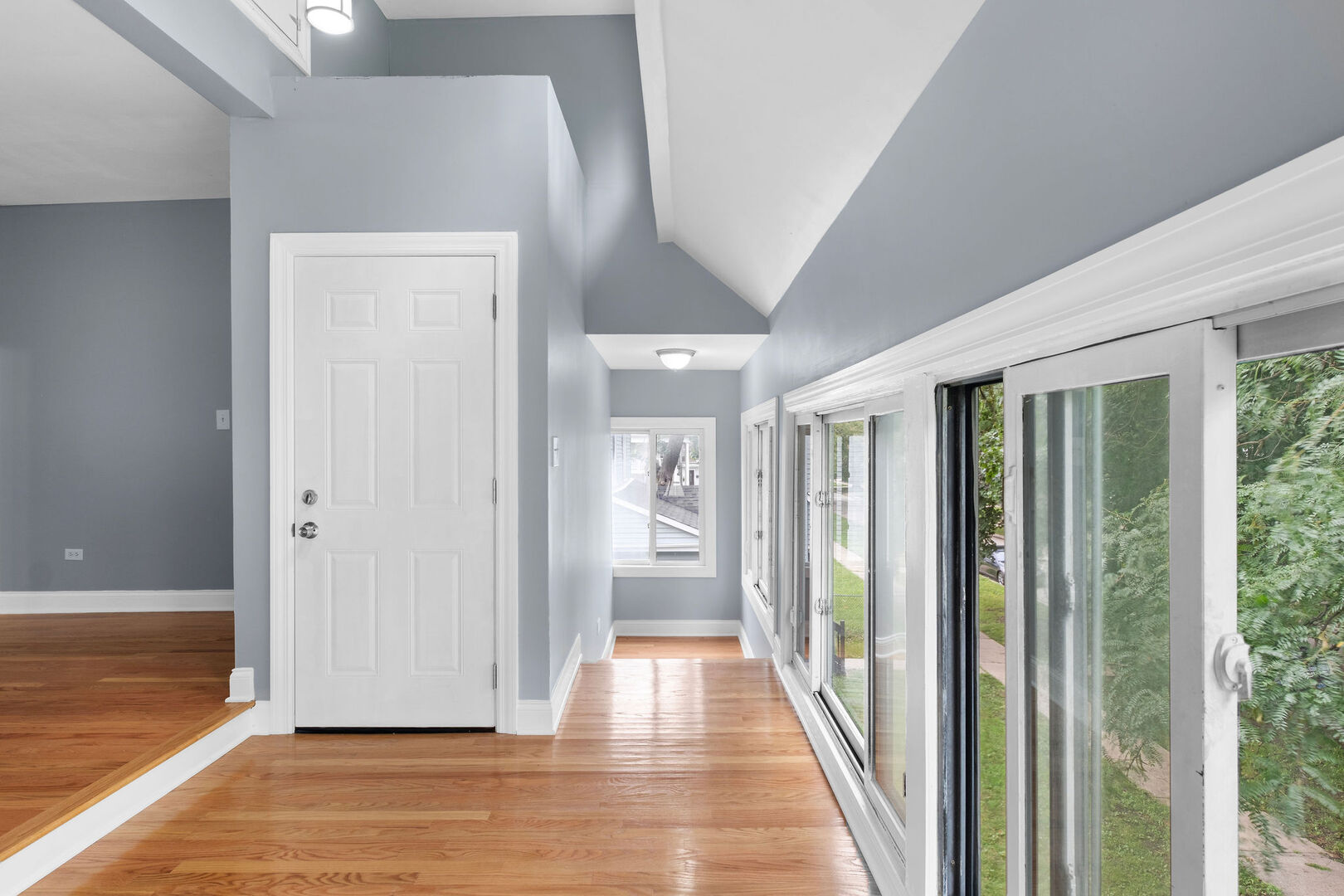 12708519 Property Photo 6
