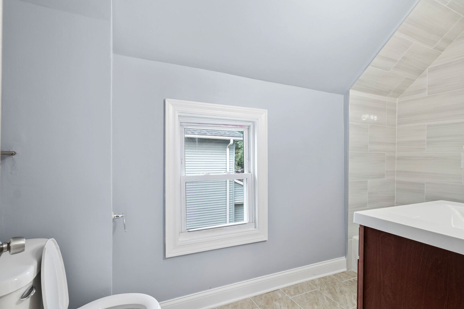 12708519 Property Photo 15