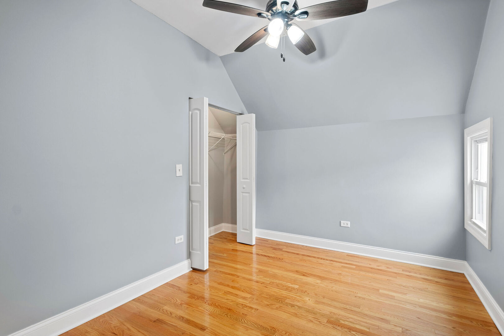 12708519 Property Photo 27
