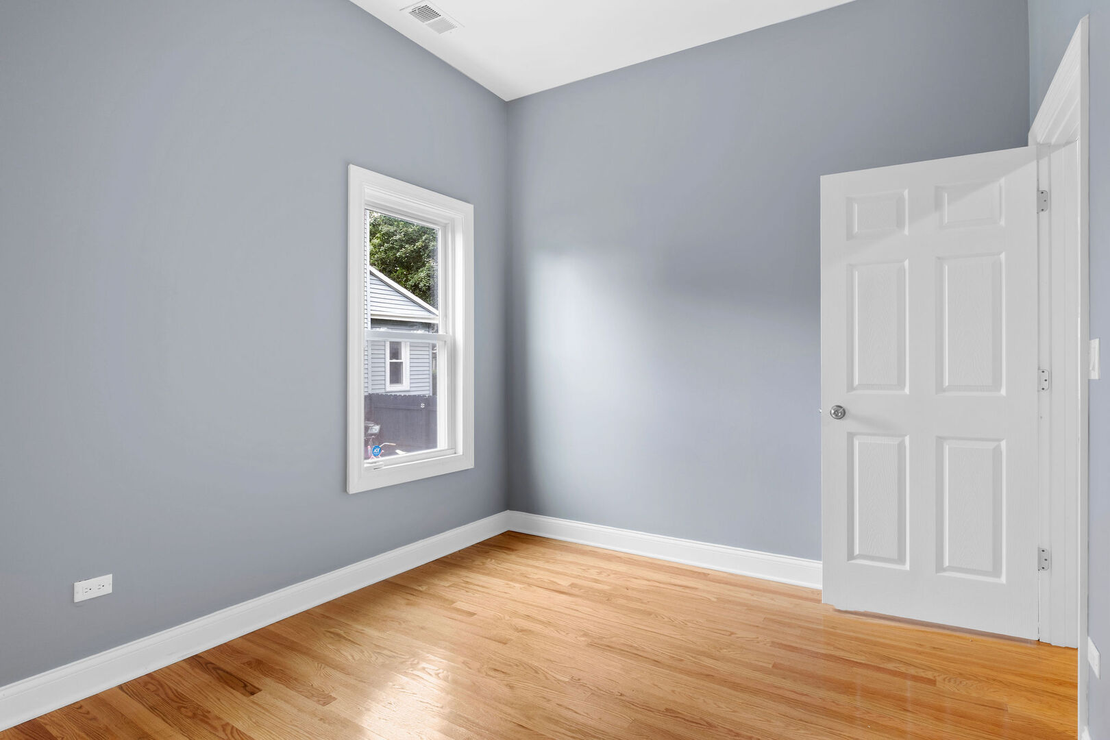 12708519 Property Photo 29