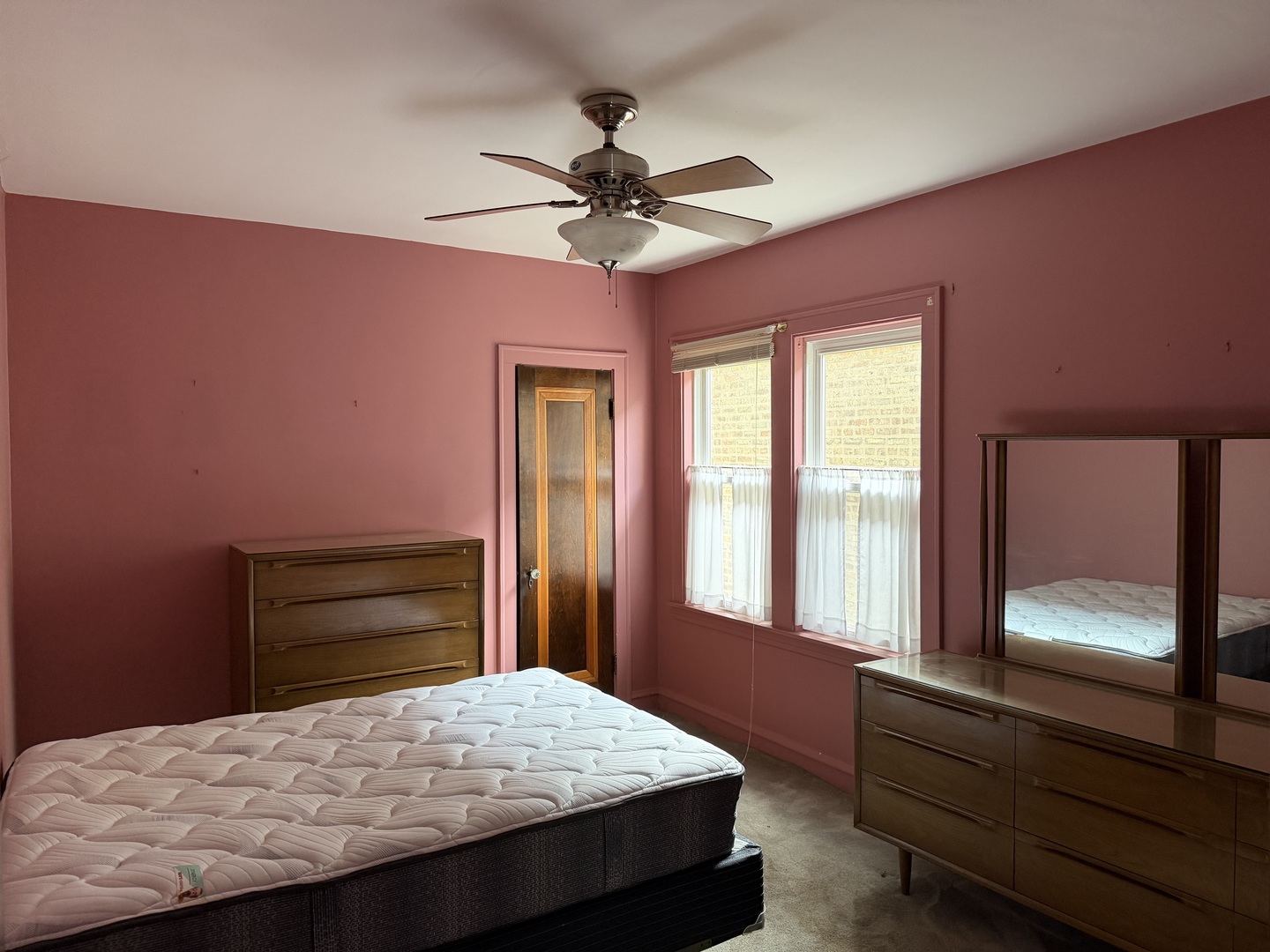 5501 N Parkside Avenue Property Photo 8