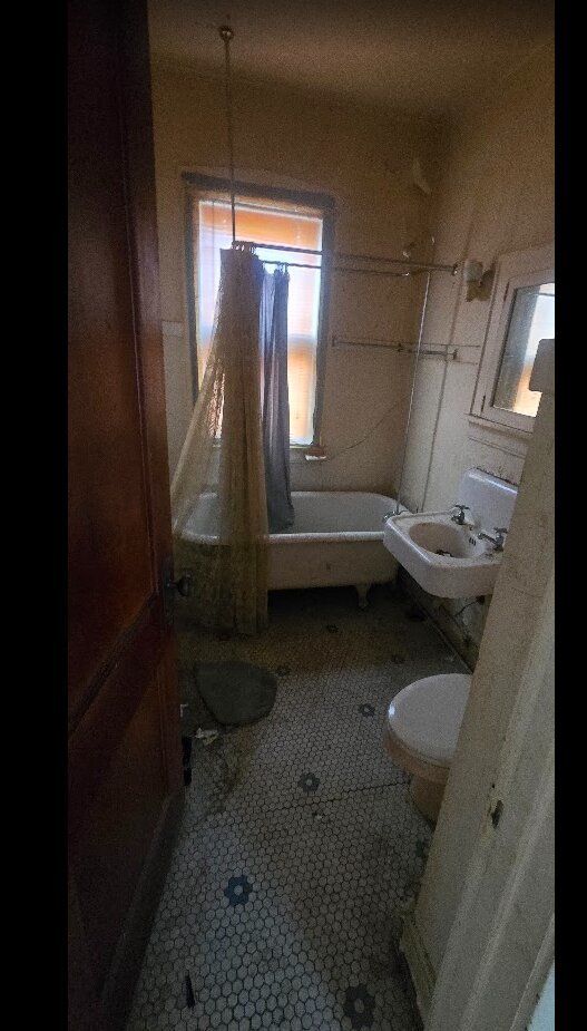 7530 S Eggleston Avenue Property Photo 10