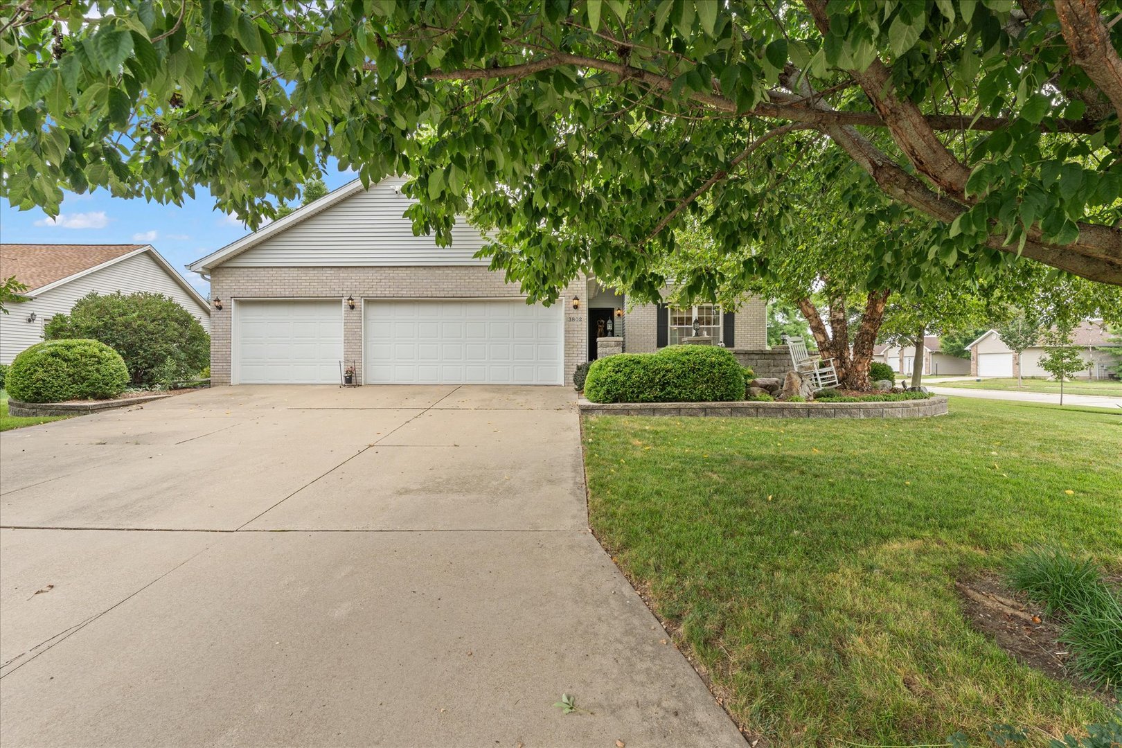 3802 Crail Road Property Photo 1