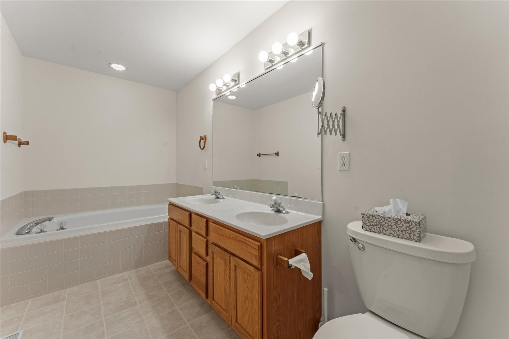 3802 Crail Road Property Photo 23