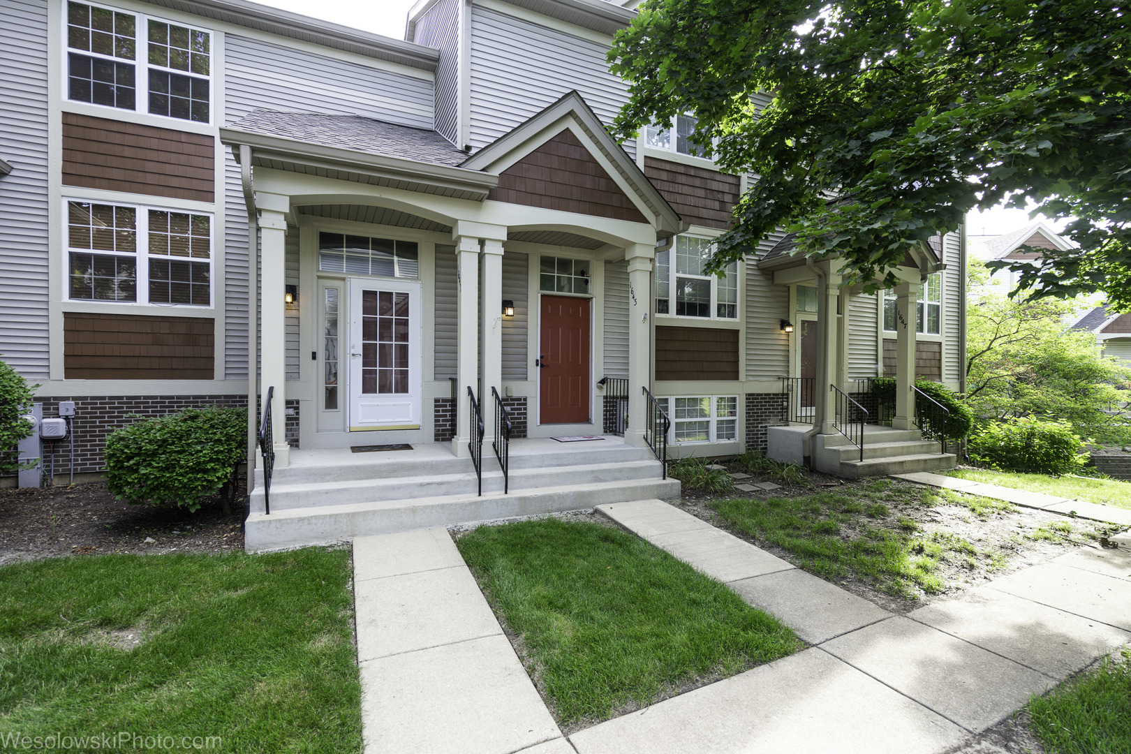1645 Apple Tree Lane Property Photo 3