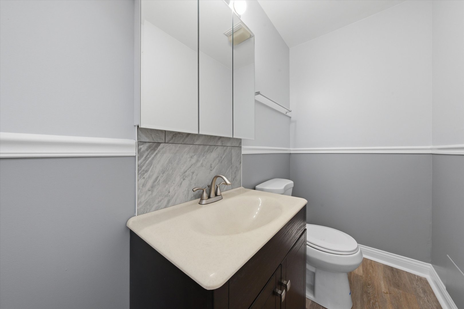 1354 W Ohio Street Property Photo 21