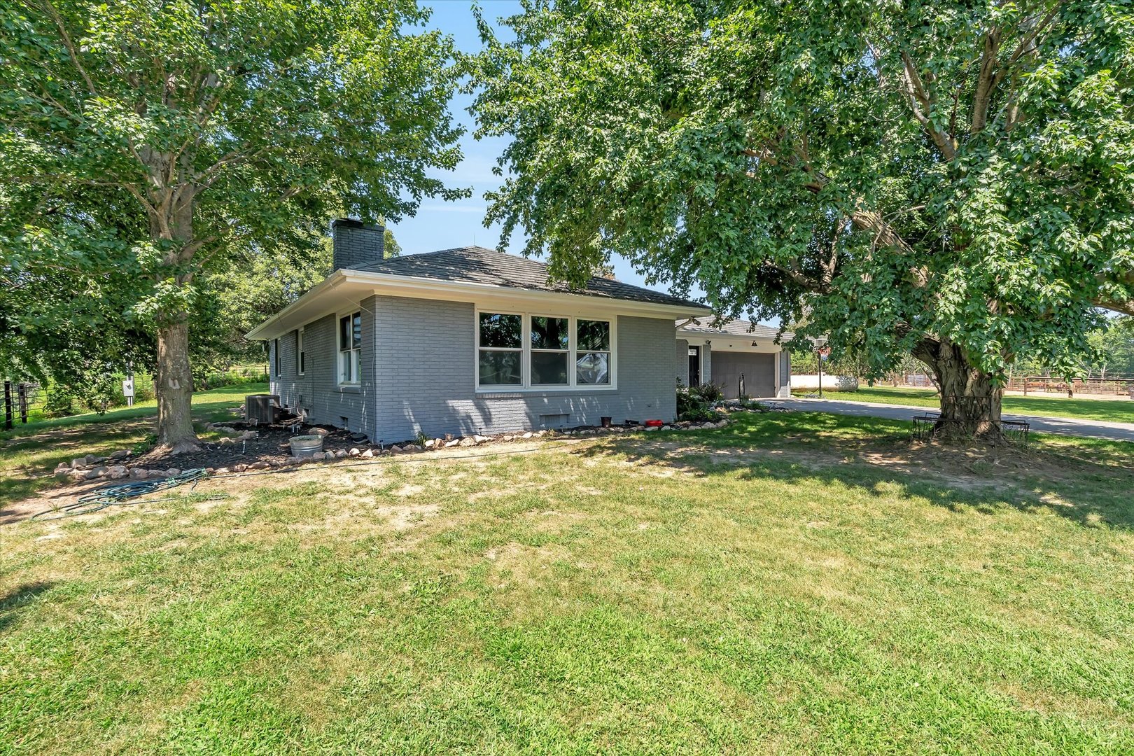 15825 322nd Street Property Photo 4