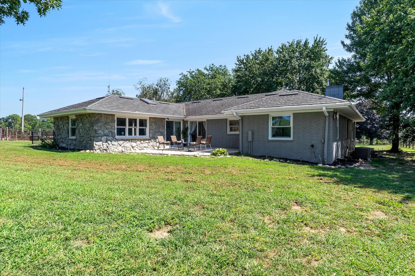 15825 322nd Street Property Photo 8