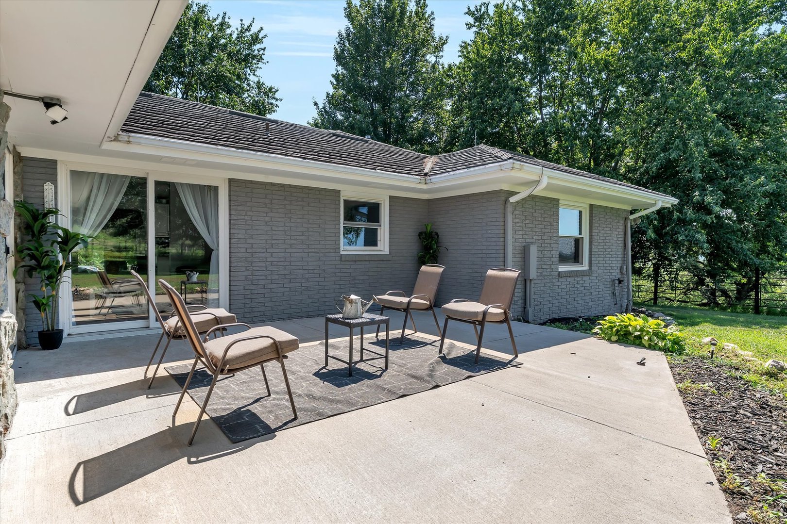 15825 322nd Street Property Photo 9
