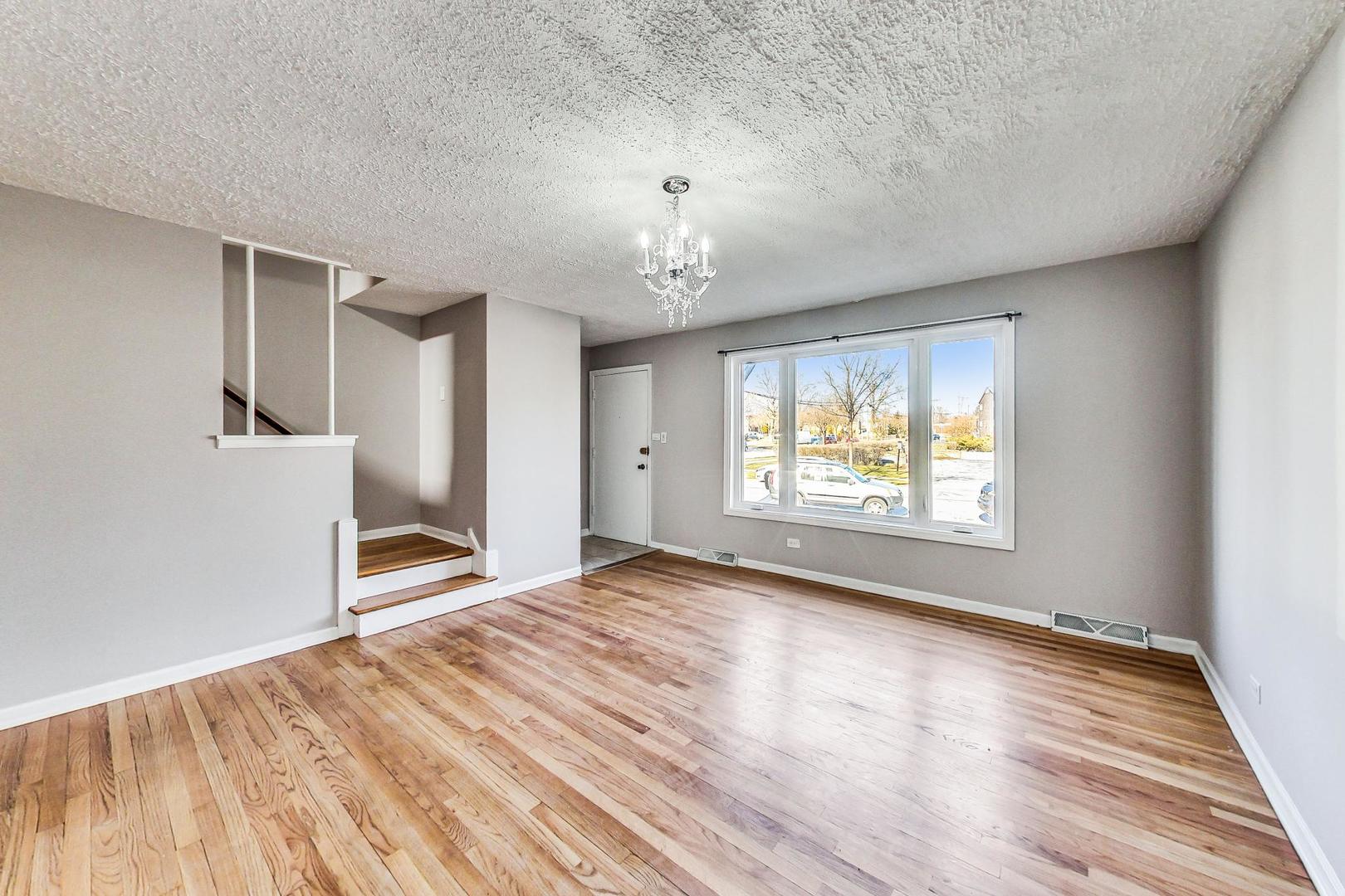4839 Crain Street Property Photo 2