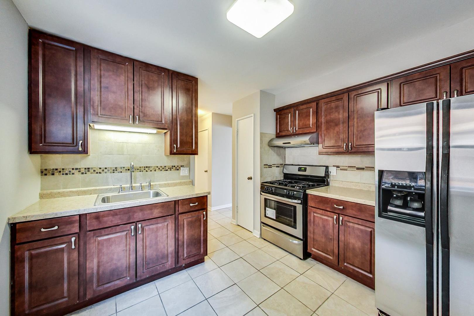4839 Crain Street Property Photo 6