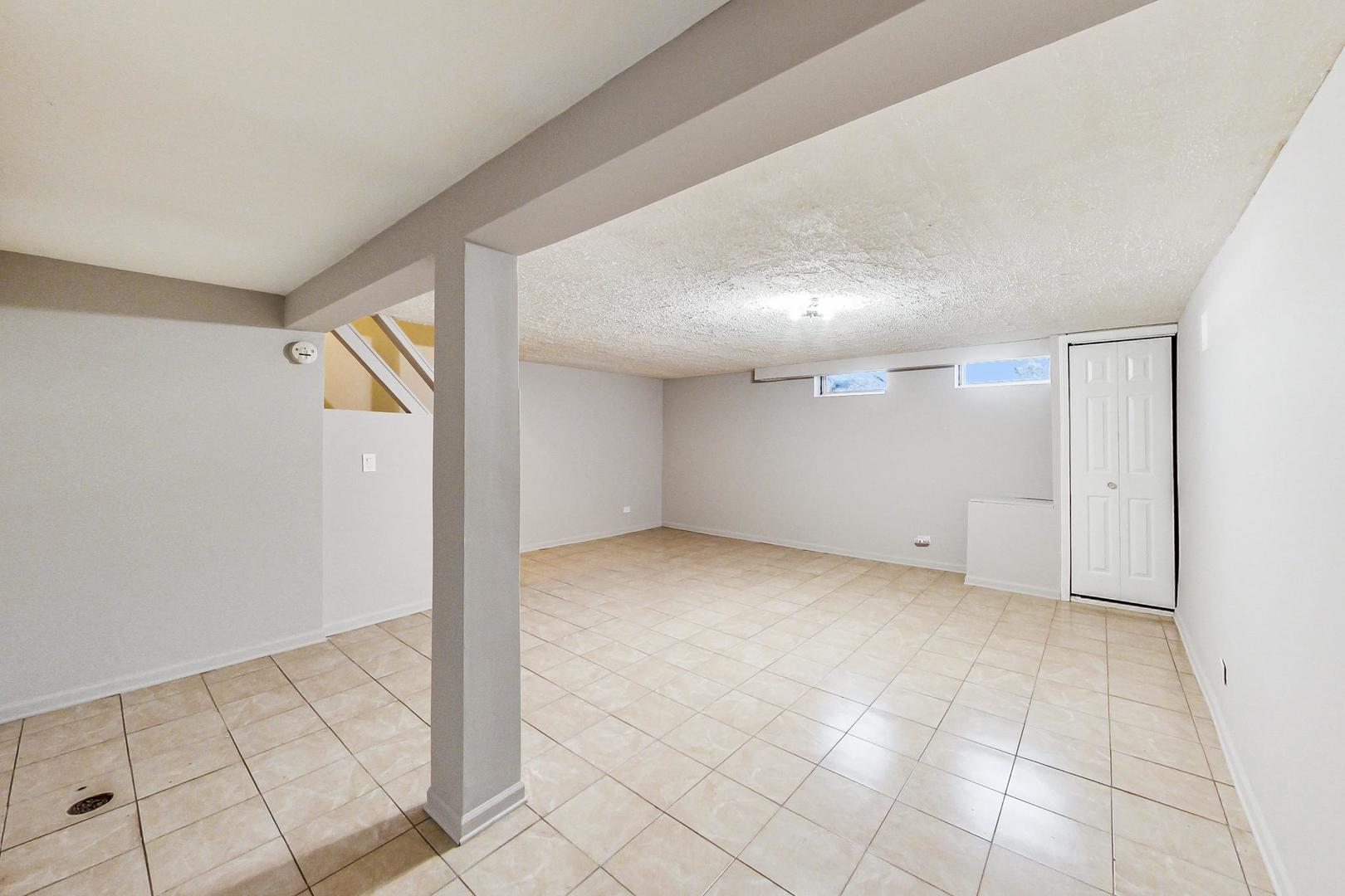 4839 Crain Street Property Photo 22