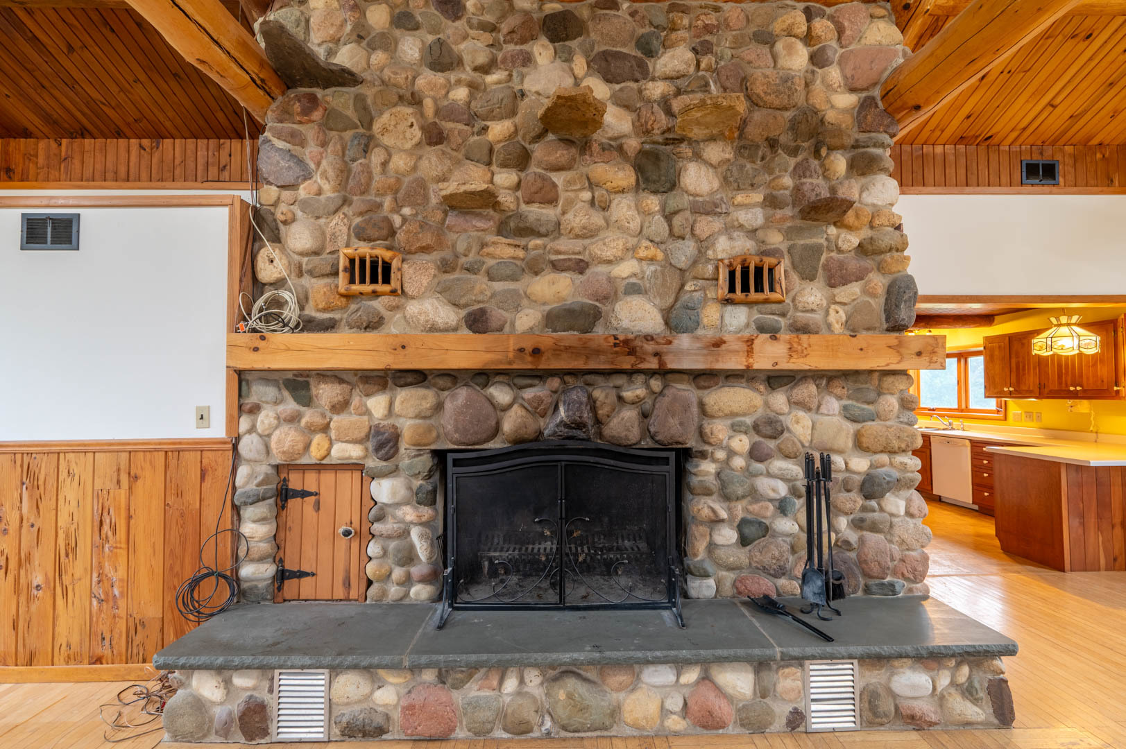 3237 W Wilderness Road Property Photo 12
