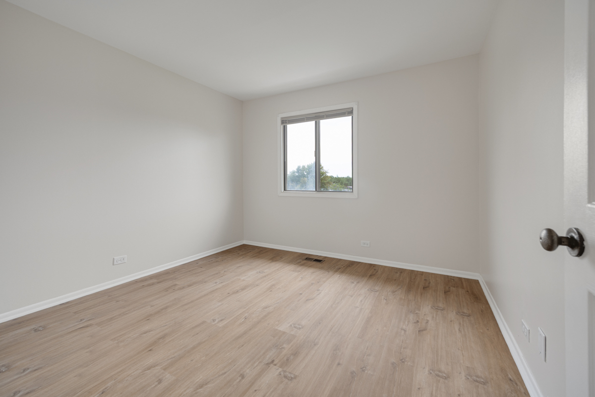 40 N Waterford Drive Property Photo 23