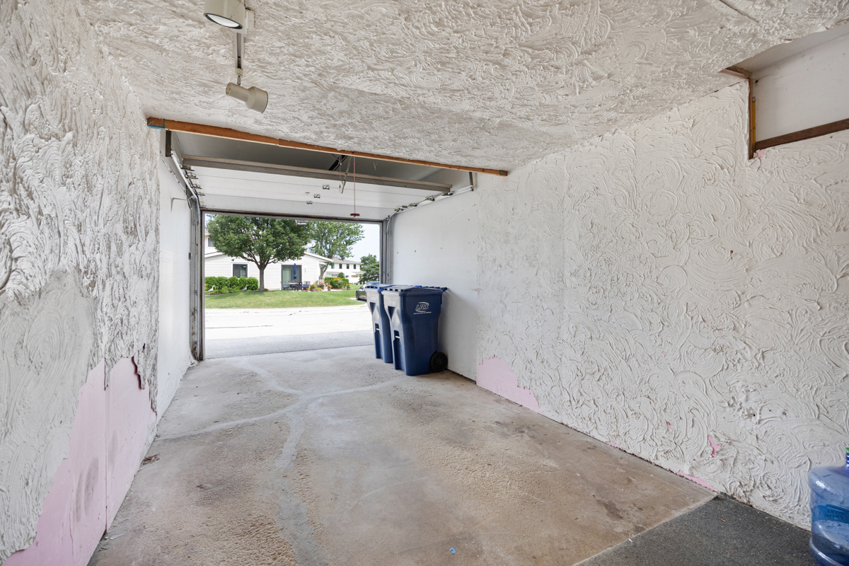 40 N Waterford Drive Property Photo 25