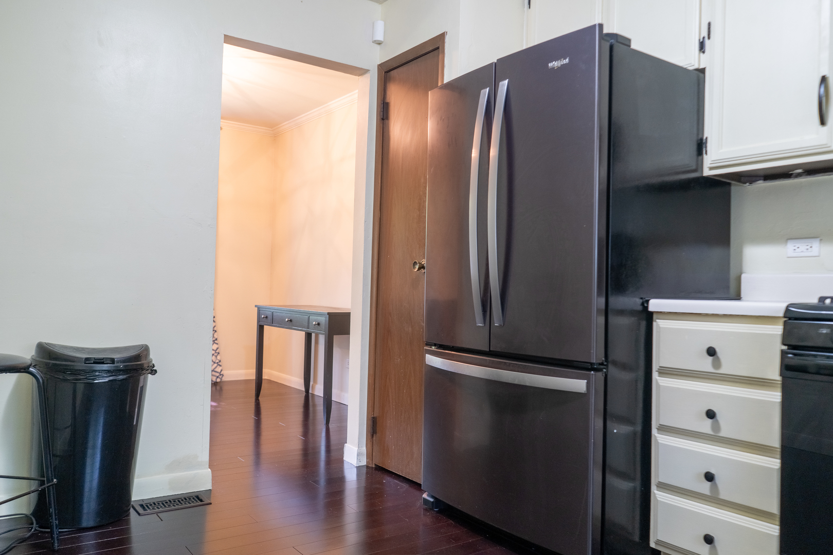 18002 Chantilly Lane Property Photo 8