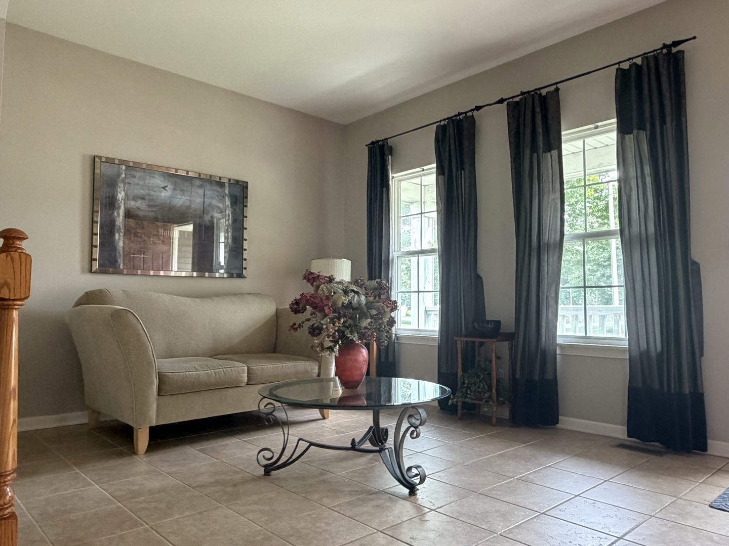 1802 Thornapple Way Property Photo 4