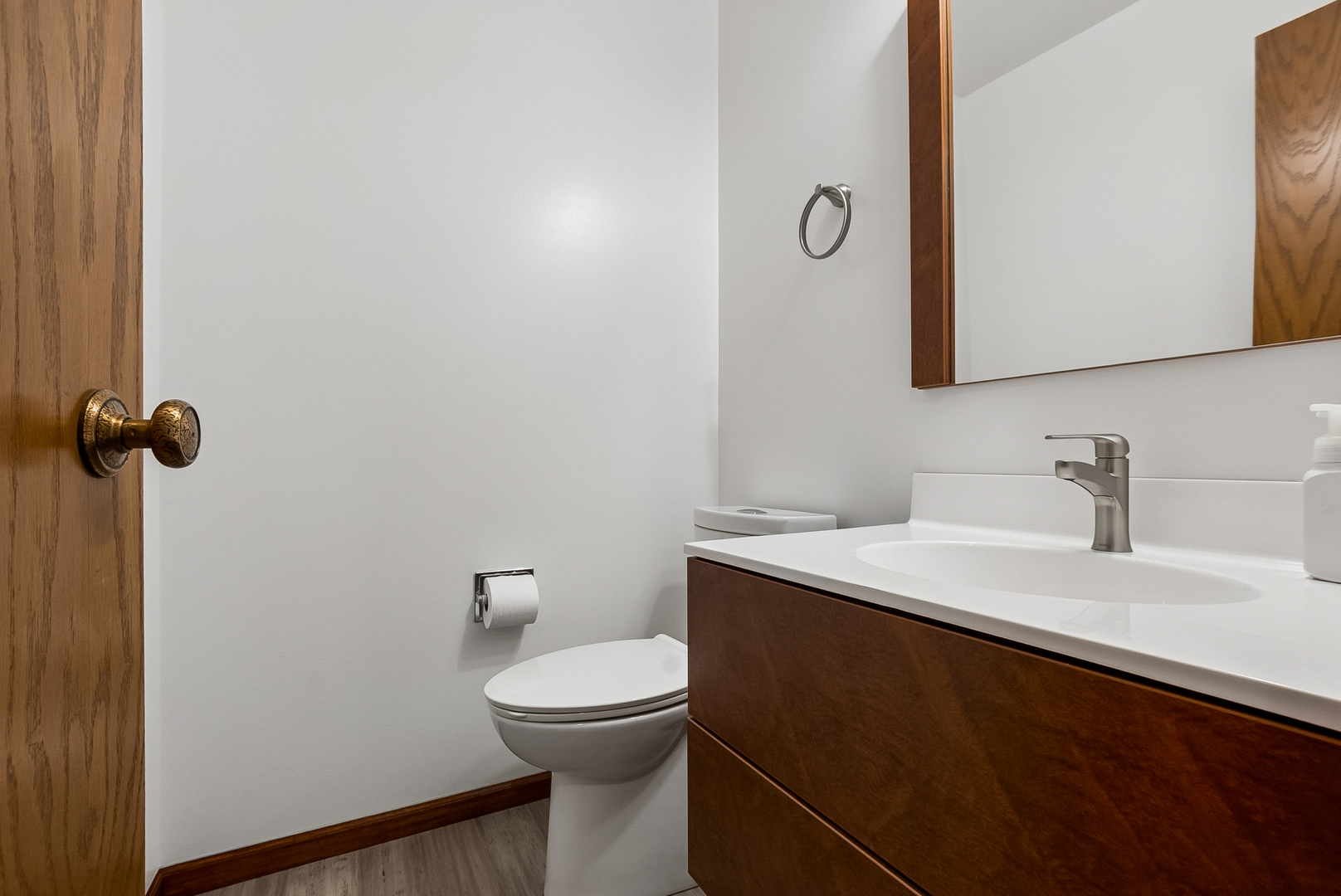 7217 Lyman Avenue Property Photo 11