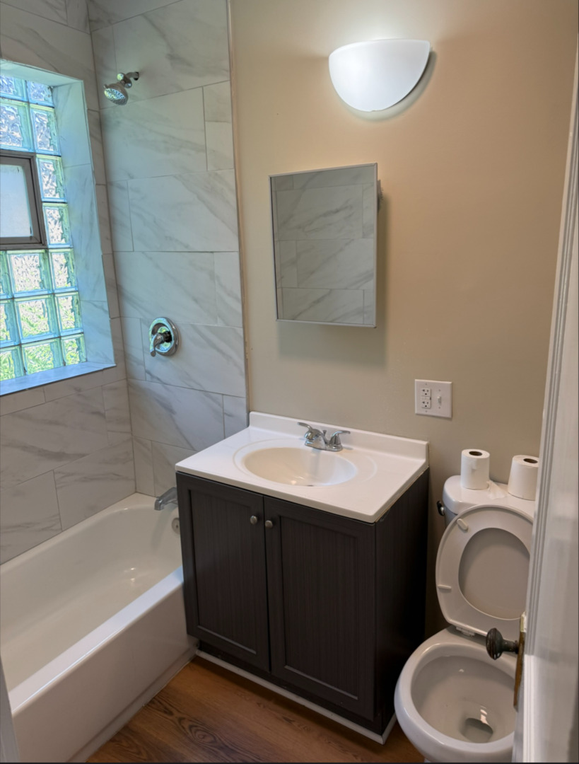 2159 S Millard Avenue 1f Property Photo 5