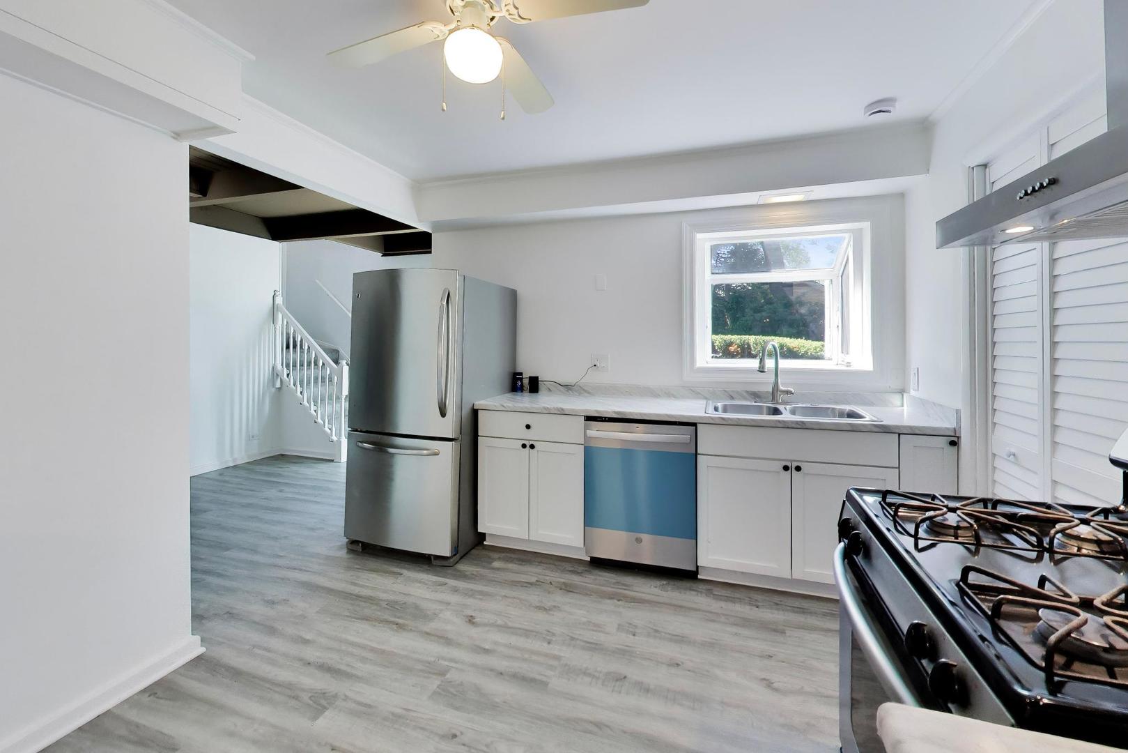 12708665 Property Photo 14