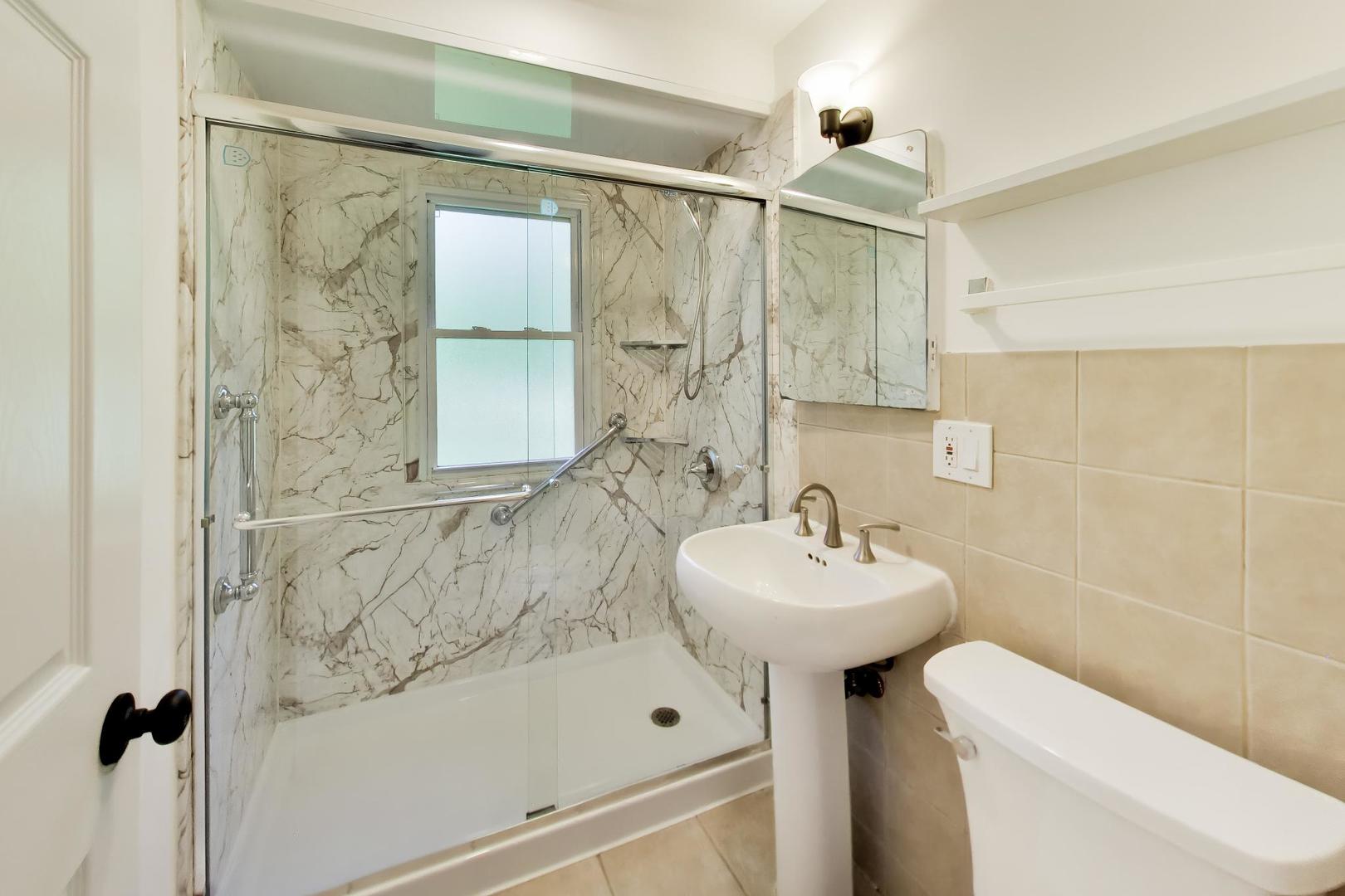 12708665 Property Photo 21