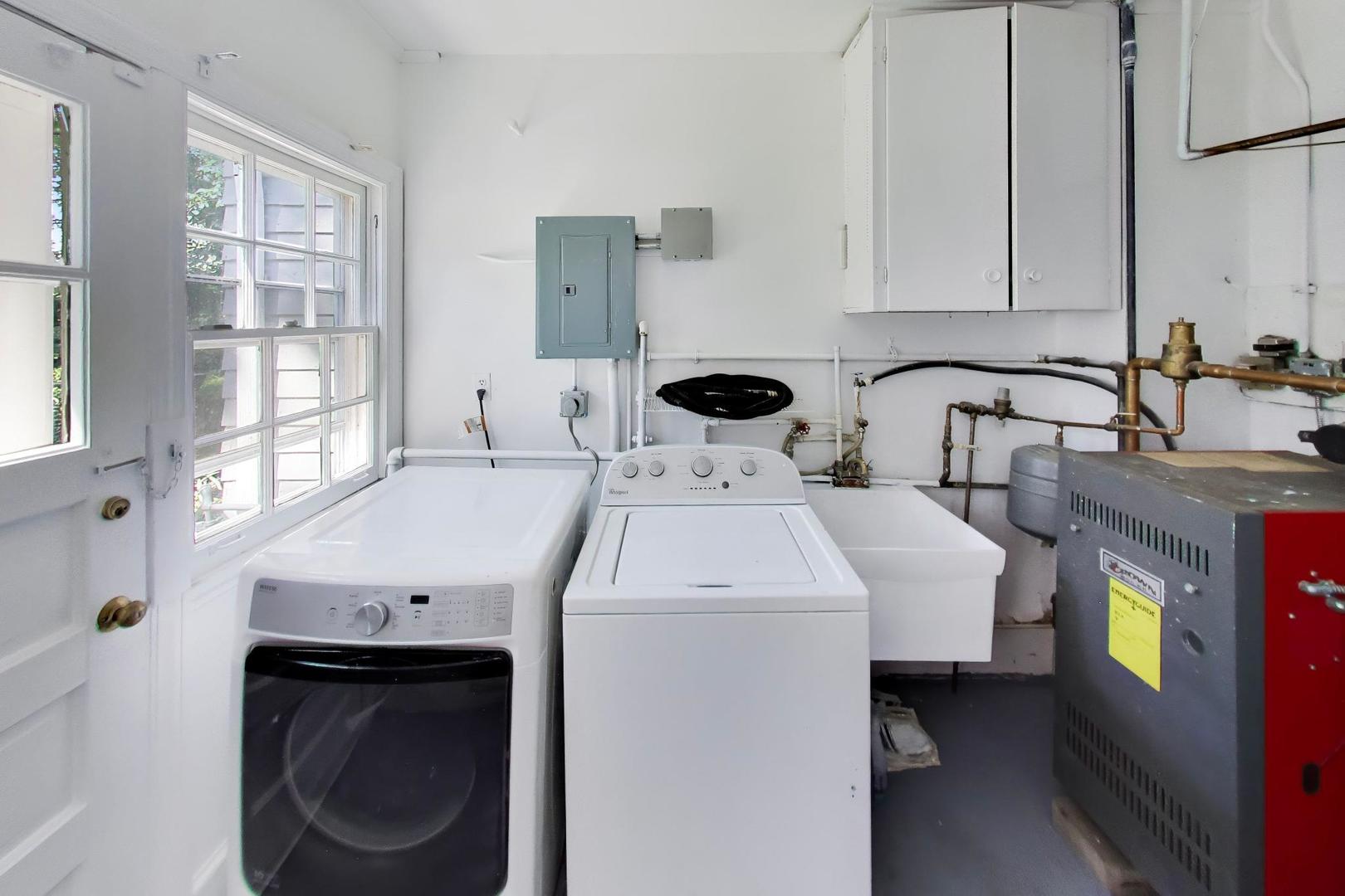 12708665 Property Photo 23