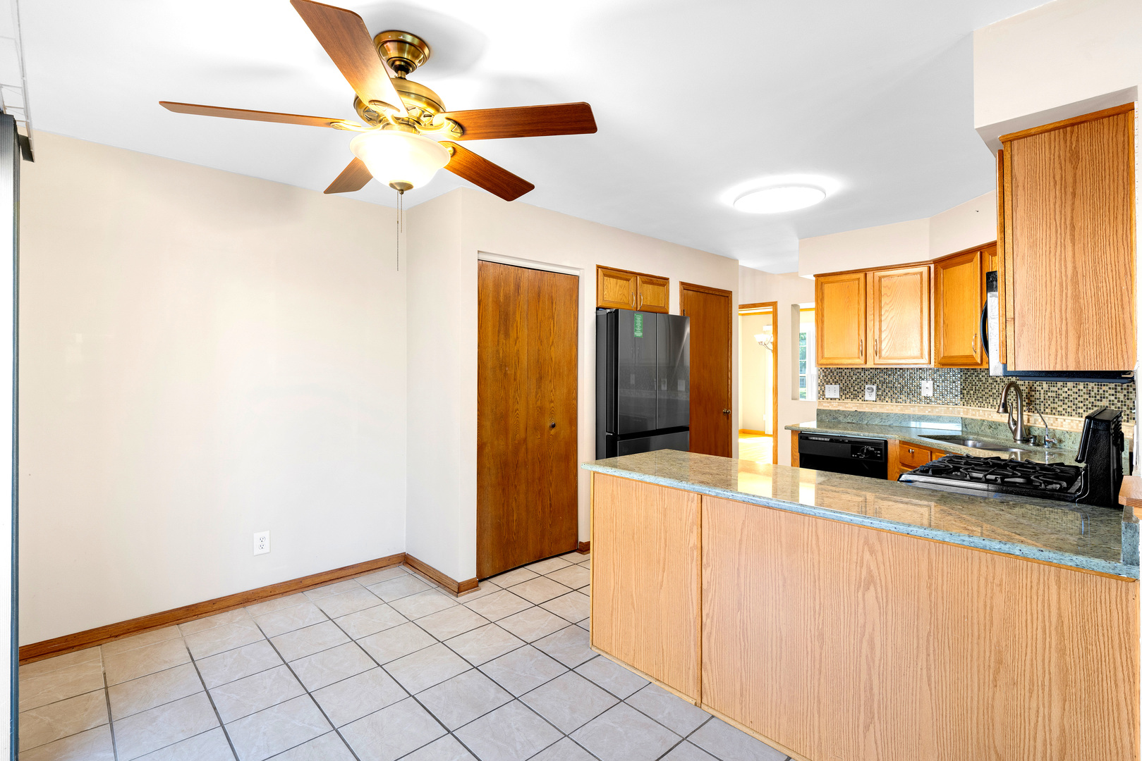 14164 S Lehigh Drive Property Photo 14