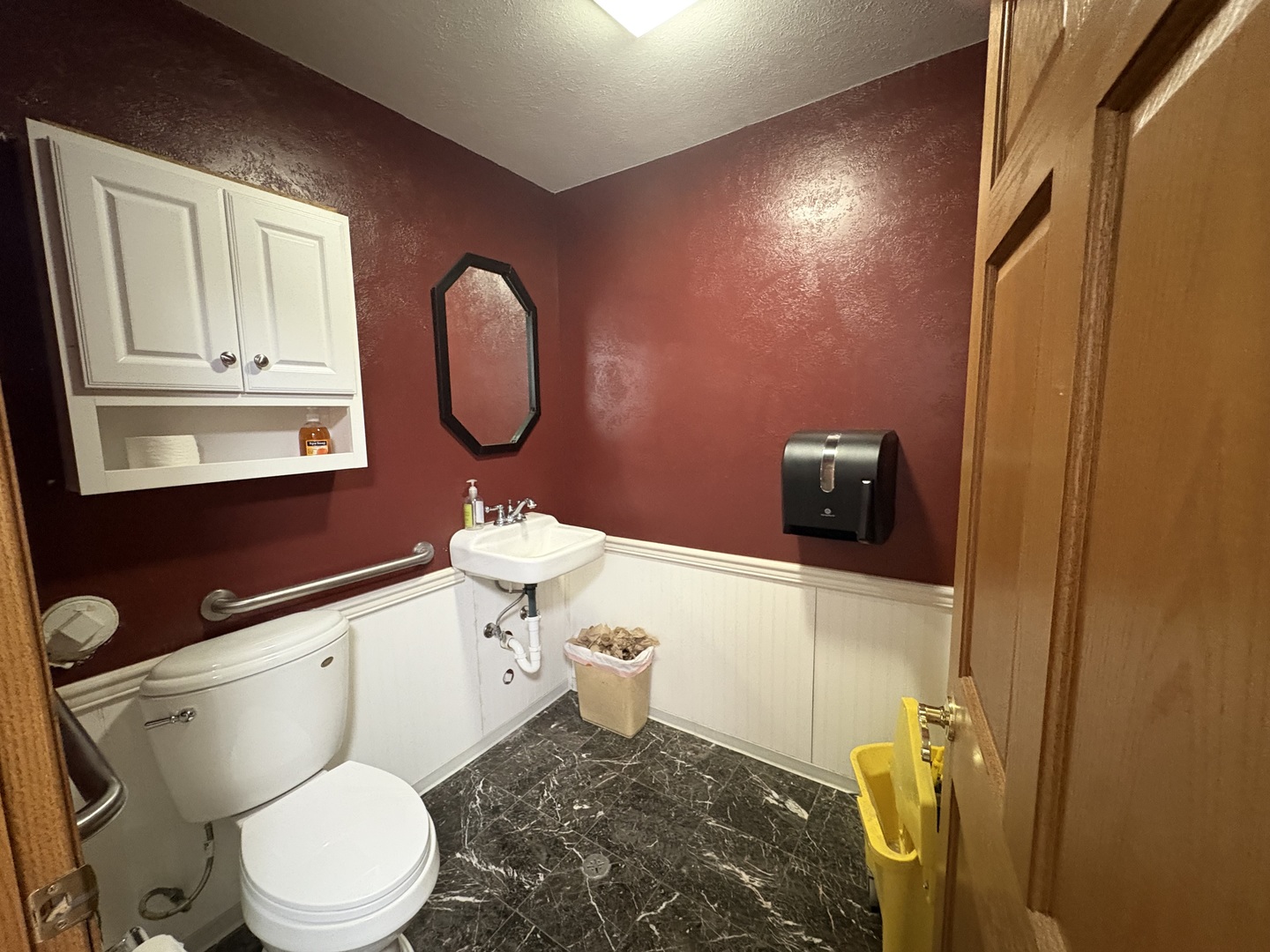700 Carrie Avenue Property Photo 8