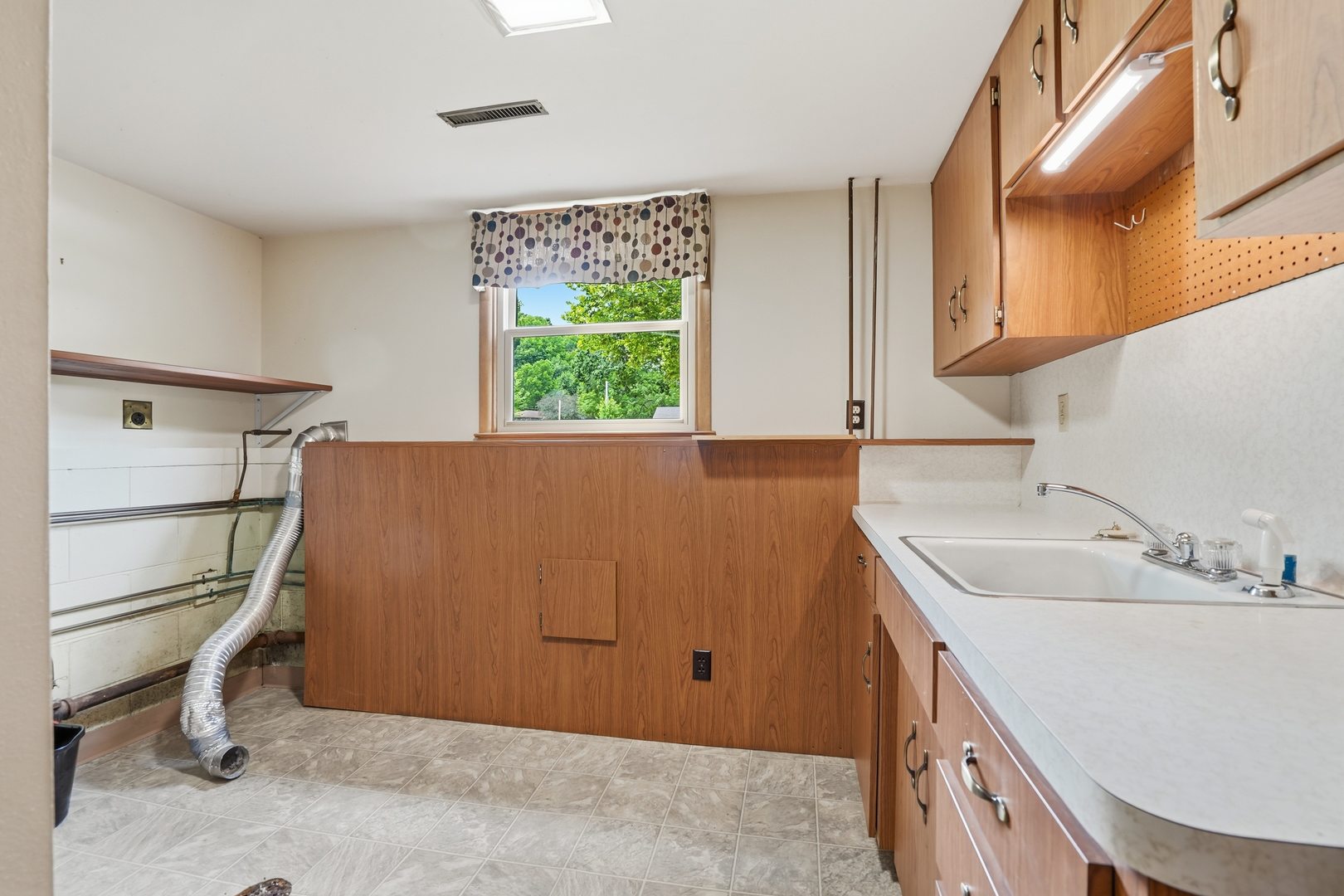 101 Havens Drive Property Photo 16