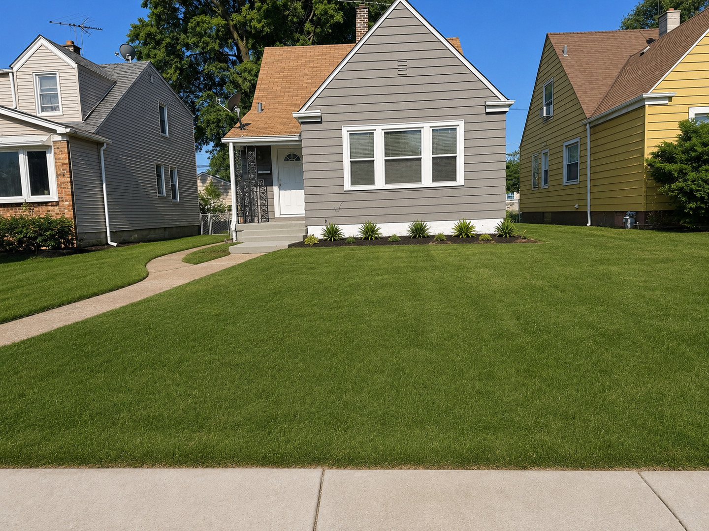 11120 S Avenue M Property Photo 1