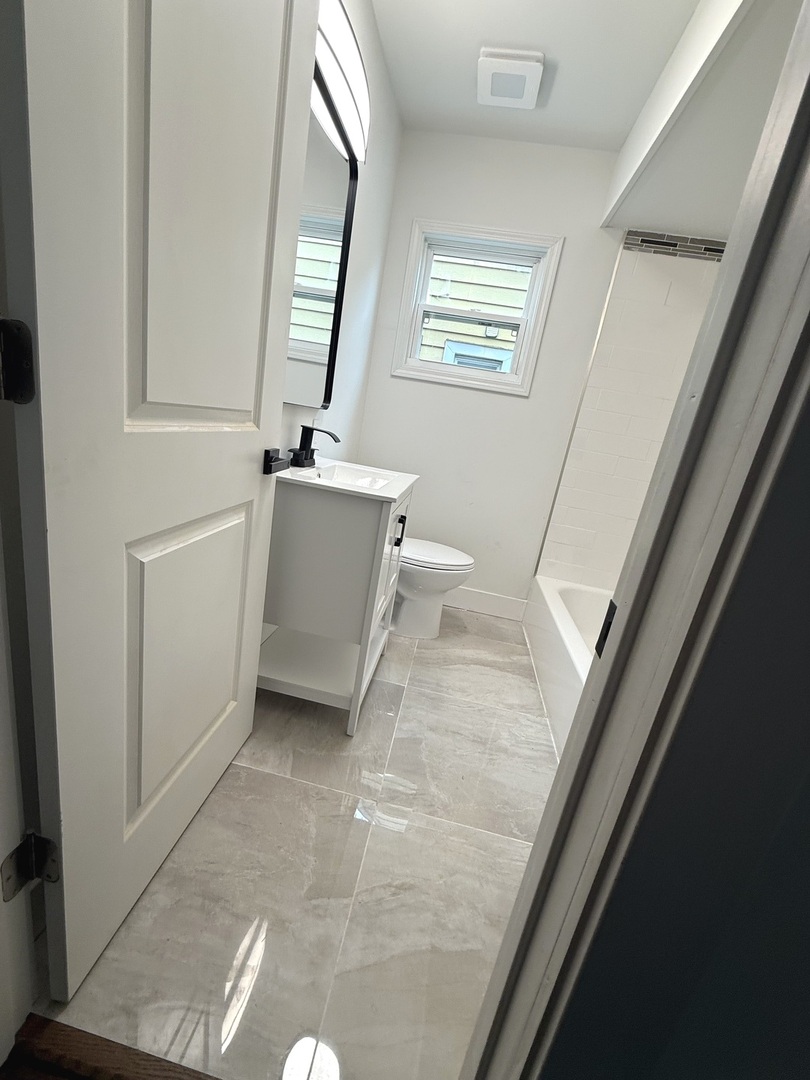 11120 S Avenue M Property Photo 12