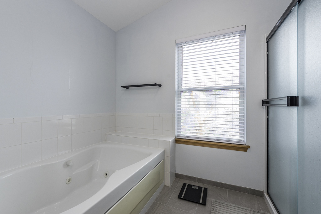39689 Lynsee Court Property Photo 23