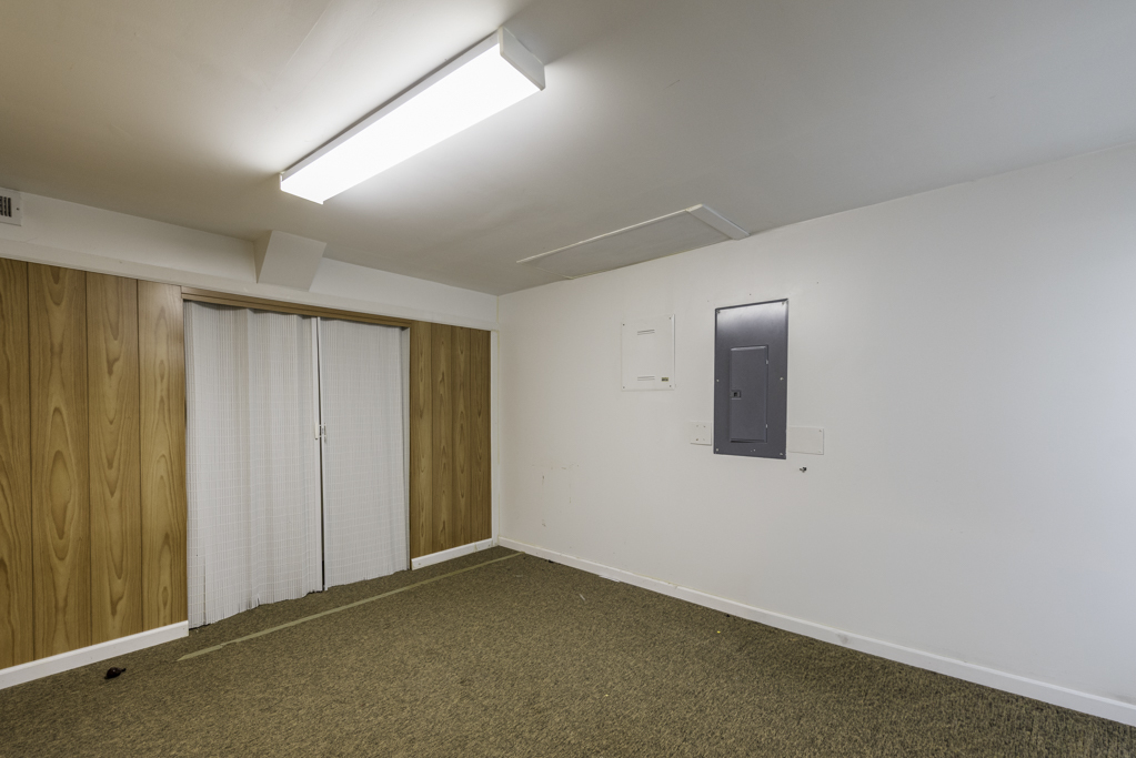 39689 Lynsee Court Property Photo 31