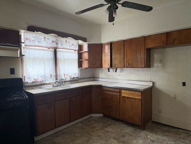 6537 S Francisco Avenue Property Photo 4
