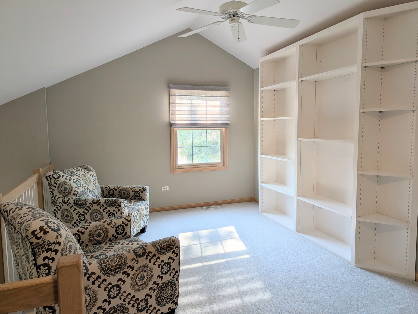 9841 Cambridge Drive Property Photo 13