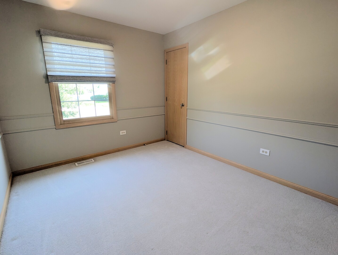 9841 Cambridge Drive Property Photo 21