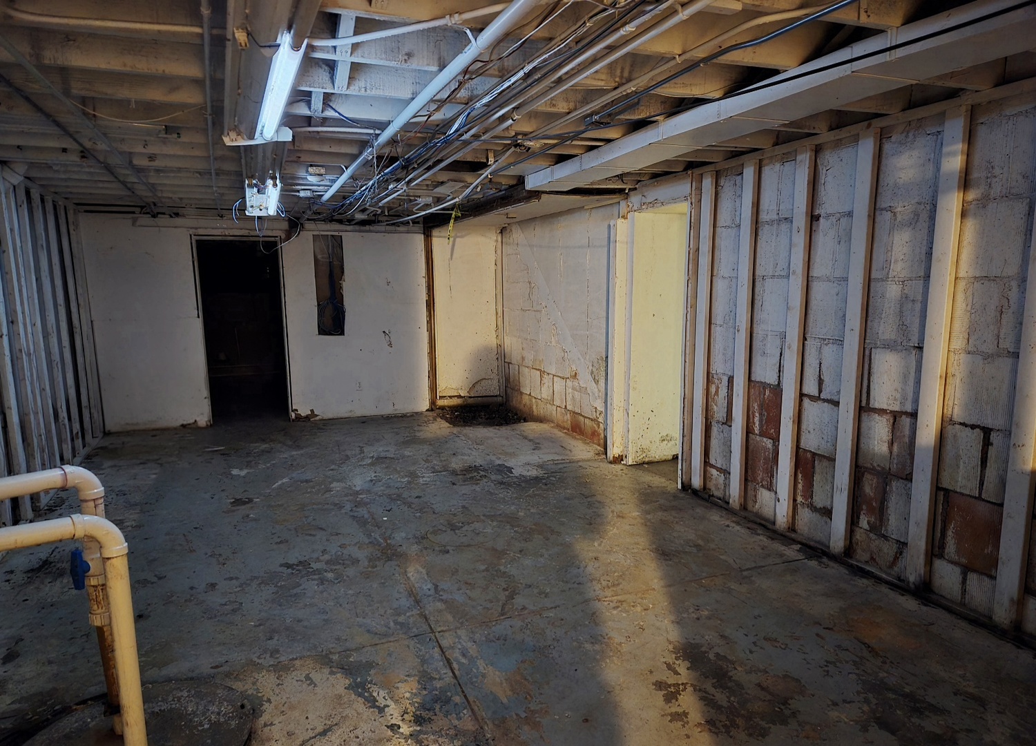 220 E Galena Boulevard Property Photo 30