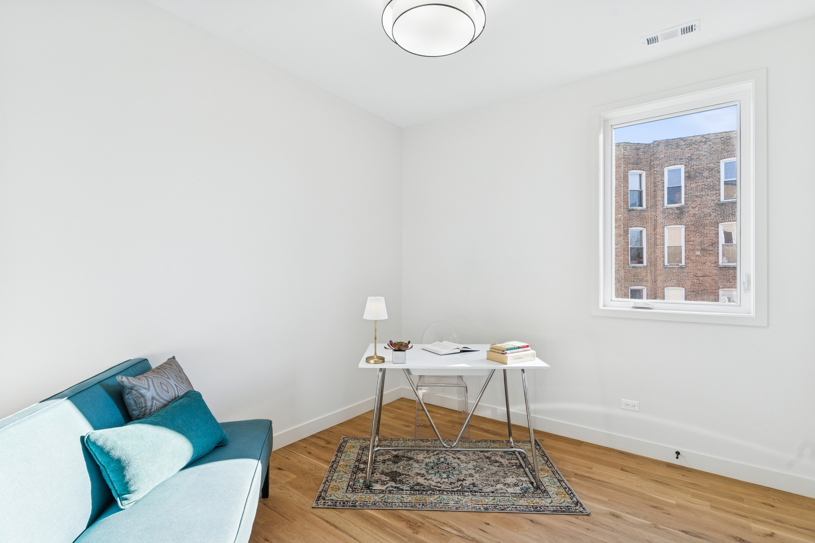 4206 S Calumet Avenue 101 Property Photo 8