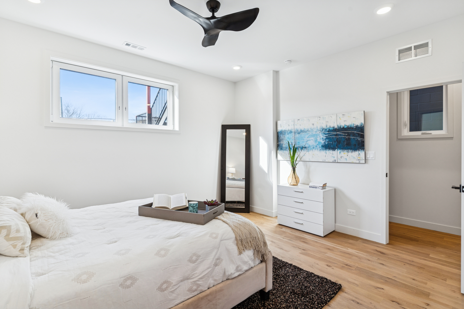 4206 S Calumet Avenue 101 Property Photo 12