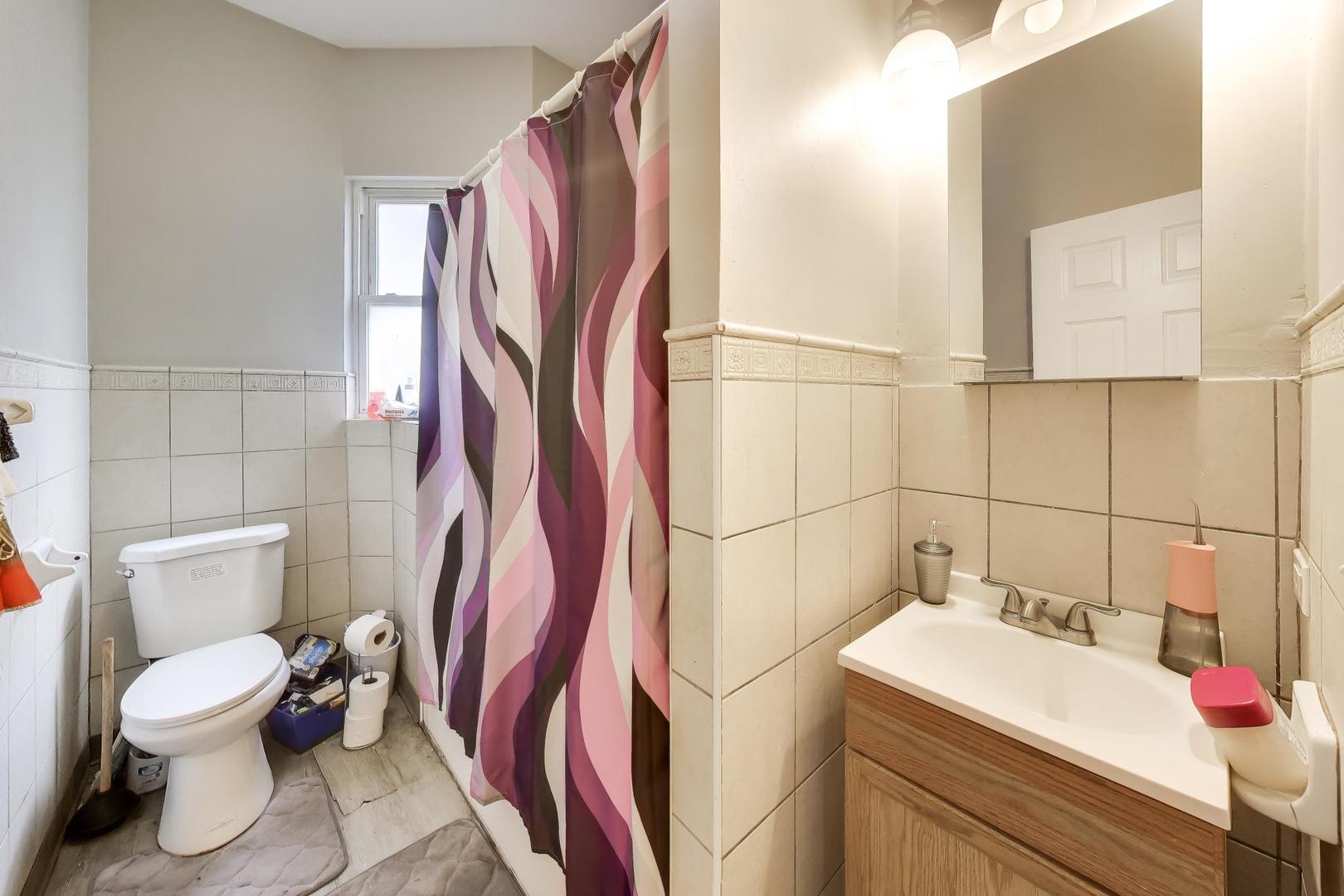 6524 S Eberhart Avenue Property Photo 29