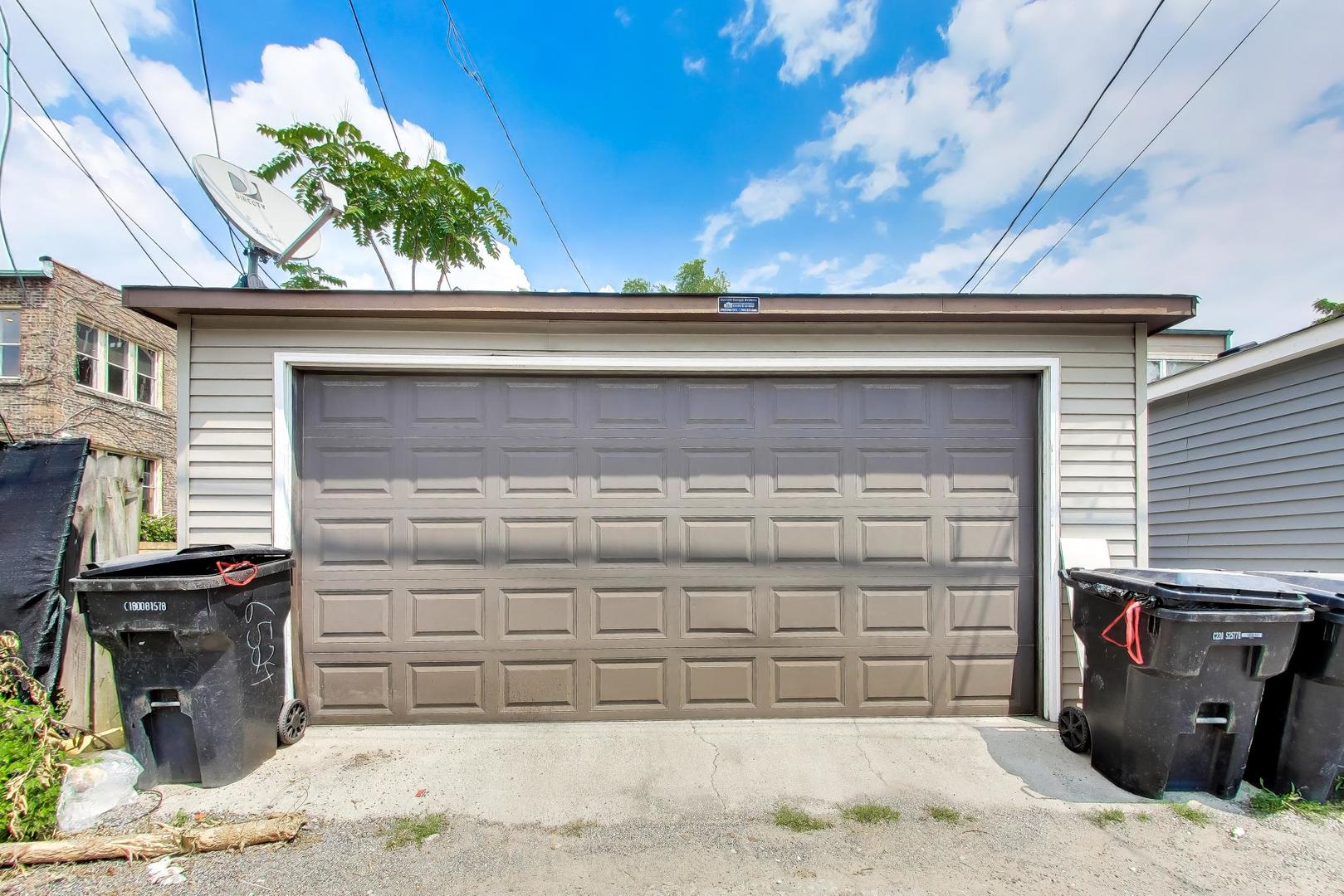 6524 S Eberhart Avenue Property Photo 44